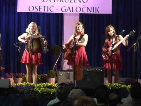 Ansambel Iskrice-Sedem let sva se ljubila (v živo)