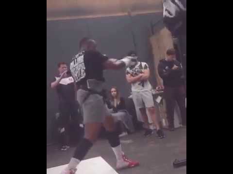 Dillian Whyte Injured Foot Not Stopping Him From Training!!