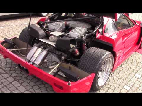 Ferrari F40 at Cars & Coffee PURE and RAW sound !!