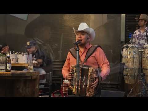 Los Similares El Jefe De La Plaza ( en vivo)