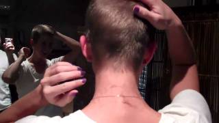 Wendy's reaction to head shaving