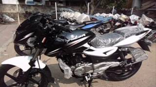 #Bikes@Dinos: BAJAJ PULSAR 180 2014 MODEL WALK AROUND (NEW PAINT SCHEME/GRAPHICS)