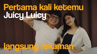 Download lagu Pertama Kali Ketemu Juicy Luicy Langsung Rekaman 'Tak Di Tanganku' | Mawar de Jongh Vlog mp3
