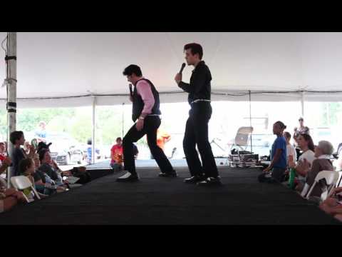 Taylor Rodriguez & Austin Irby sings 'Suspicious Minds' Elvis Week 2015