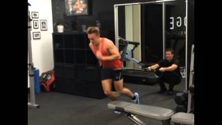 Andy Bell, suddenly 84kg heavier!!!