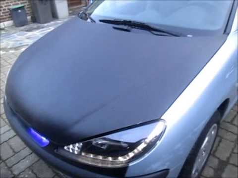 comment demonter tableau de bord 206