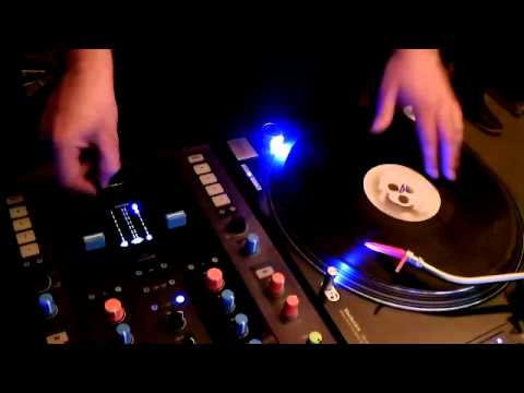 Global Skratch League - week 1- Dj Funktion vs Yuldj