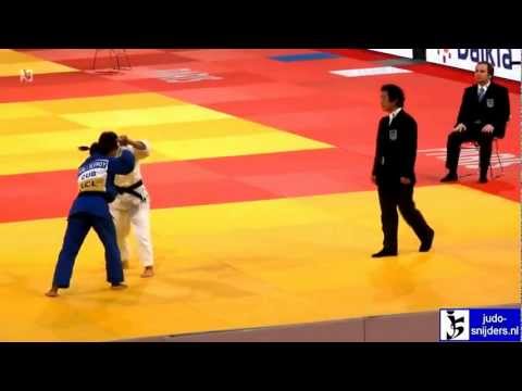 Judo 2012 Grand Slam Paris: Munkhbaatar (MGL) - Bermoy Acosta (CUB) [-52kg] semi-final