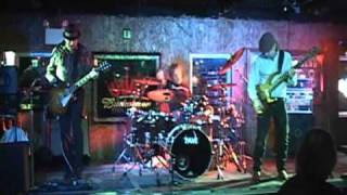 Mike Dugan & The Blues Mission-Lupo's-12-10-10 "Hideaway" / "Smoking Gun".wmv
