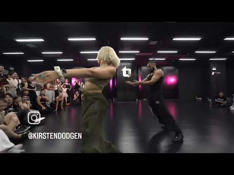 Amp it up! Queen Kirsten 🔥