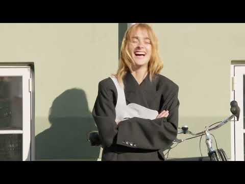 In The Green Room With Camille Jansen For Eris