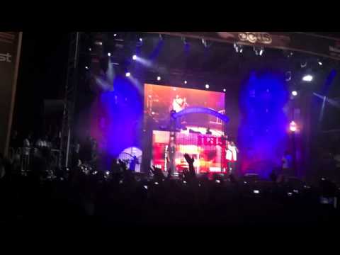 Nas - The World Is Yours - Live @ Rock the Bells 2011 NYC