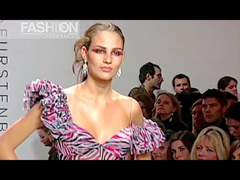 DIANE VON FURSTENBERG Fall 2002 2003 New York - Fashion Channel