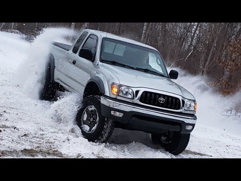 Why You Should Convert Your First Gen Toyota Tacoma Prerunner To 4X4!!!