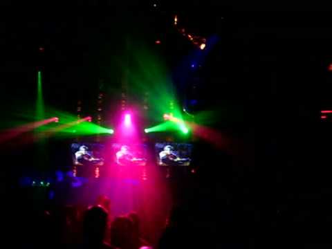 Red & Blue Antwerp Birthdayparty part 2 - What a wonderful world