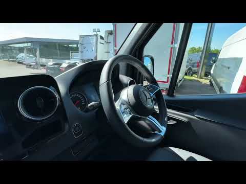 Mercedes-Benz Sprinter 319 MWB 4x4 Select Automat - Image 2