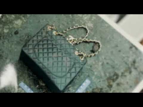 Selena Crime Scene 2