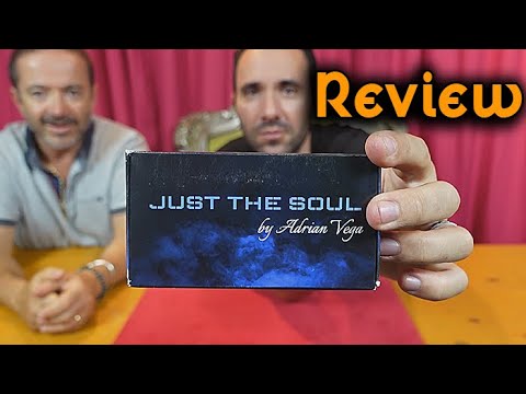 Voir la vidéo Just the Soul Rouge - Adrian Vega