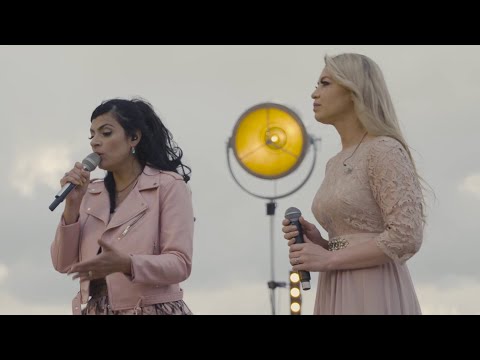 Fernanda Brum e Elaine de Jesus - Minha Oferta (Ao Vivo em Israel)