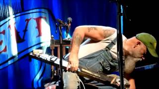 Seasick Steve - &quot;Save Me &quot; (1) @ Rockhal Esch/Alzette Luxembourg 2013.27.10