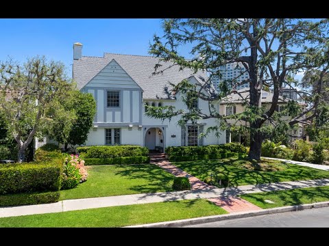 10736 Le Conte Ave, Los Angeles, CA 90024