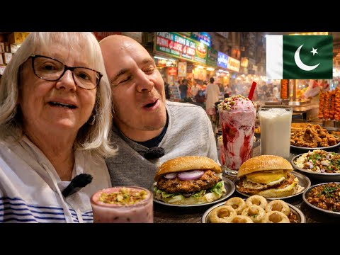 Canadian mom first time trying PAKISTANI STREET FOOD (wow!)