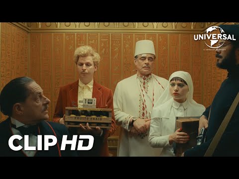 Clip en español - Usted trabajó para mí