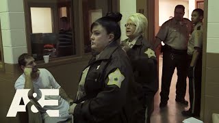 60 Days In: Water Crisis Pins Inmates Against Officers | A&amp;E