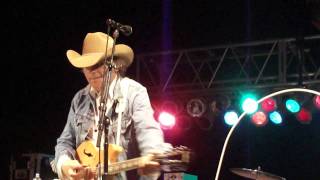 Dwight Yoakam, Only Want You More, New Braunfels, TX