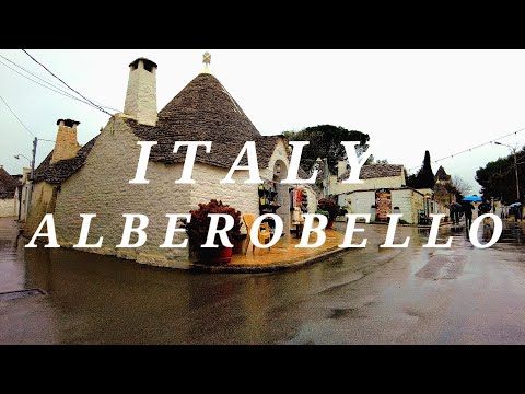 Um curto passeio a Alberobello, Itália