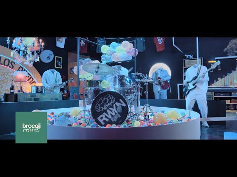 Rawayana feat Akapellah Menguante (Official Video)