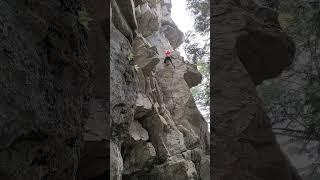 プラチナム　5.11c　瑞牆　カサメリ沢　モツランド