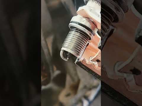 Is This Considered a Weak Spark? Feel free to comment. Onan p216G won't fire up