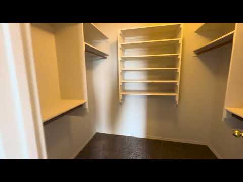 4 bed 2.5 bath home in Huning Ranch property video