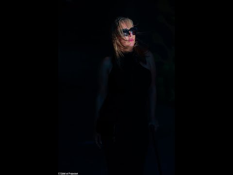 Elline - Contre-courant (Official music video)