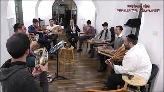 مقطع صغير من طقطوقه  أبوها راضي و أنا راضي |  ارييل كوهين