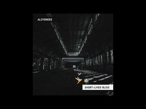 SINDEX PREMIERE: Alcyoneee - Short-Lived Bliss