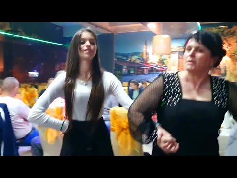 🔴 Mama i ćerka kolo vode - Hotel Heco Plus Sarajevo - Bosanski teferič