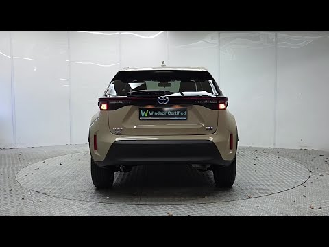 Toyota Yaris Cross G 1.5 Hybrid - Image 2