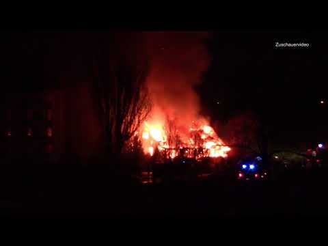 Holzhaus und Schuppen abgebrannt - ELSTERWELLE