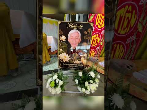 LỄ TANG BÀ PHẠM THỊ MƯỜI