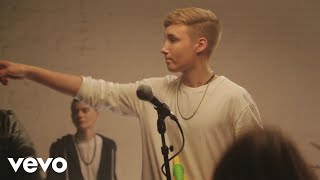 Isac Elliot - Tired of Missing You (Behind the Scenes)