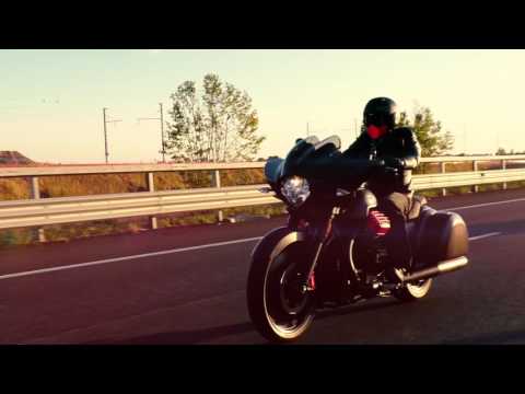 2017 Moto Guzzi MGX-21 in West Chester, Pennsylvania - Video 2