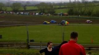 preview picture of video 'radford autograss class 1 2011'