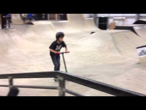 Guy Scroggie Ek Park Scooter Edit