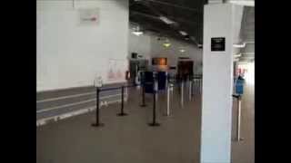 preview picture of video 'Kirkenes airport (Norway) - Аэропорт Киркенеса (Норвегия)'