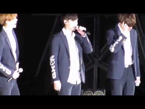 Fancam | 141018 EXO Lay focus - Talk @ SMTOWN Concert in Shanghai