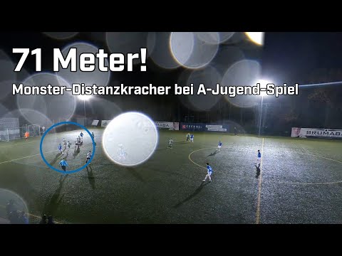 UNFASSBAR!! A-Junior trifft aus 71 Metern!