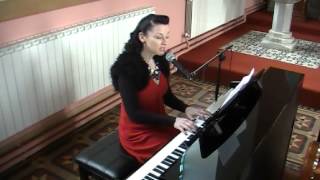Siobhan Flanagan -- pianist and singer --  Hiding Place (hymn)