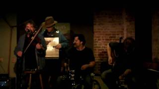 Songwriters in the Round, "On the Bayou"